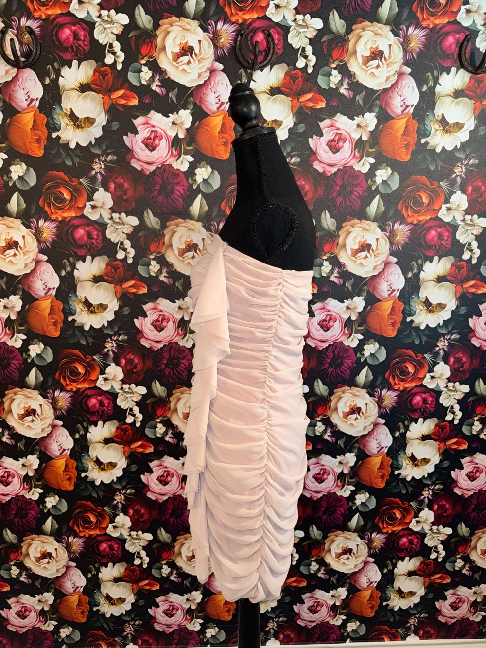Express Strapless Ruched Cocktail Dress in Light Pink, Size 10, NWT - Picture 2 of 15
